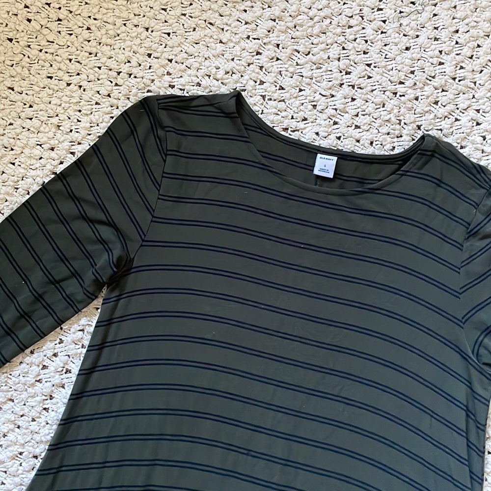 🍂 Old Navy Long Sleeve Striped Swing Dress 🍂